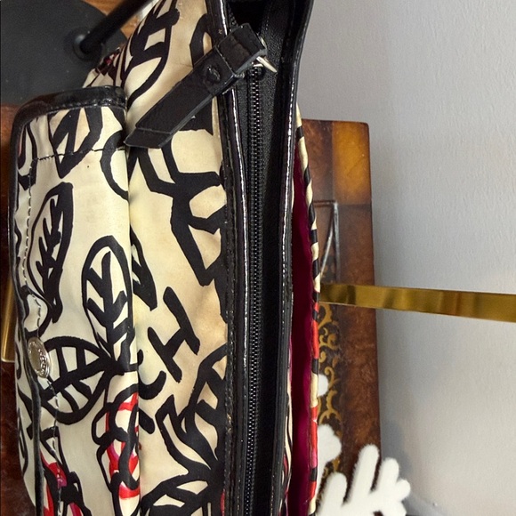 Coach black and tan/red accents, raspberry lining, 11 ny 10 adj  shld/crss 2 tag - Picture 8 of 16